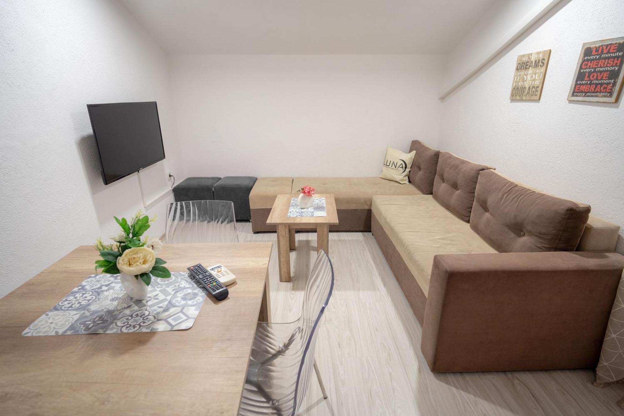 Luna Apartments Gevgelija Esterno foto