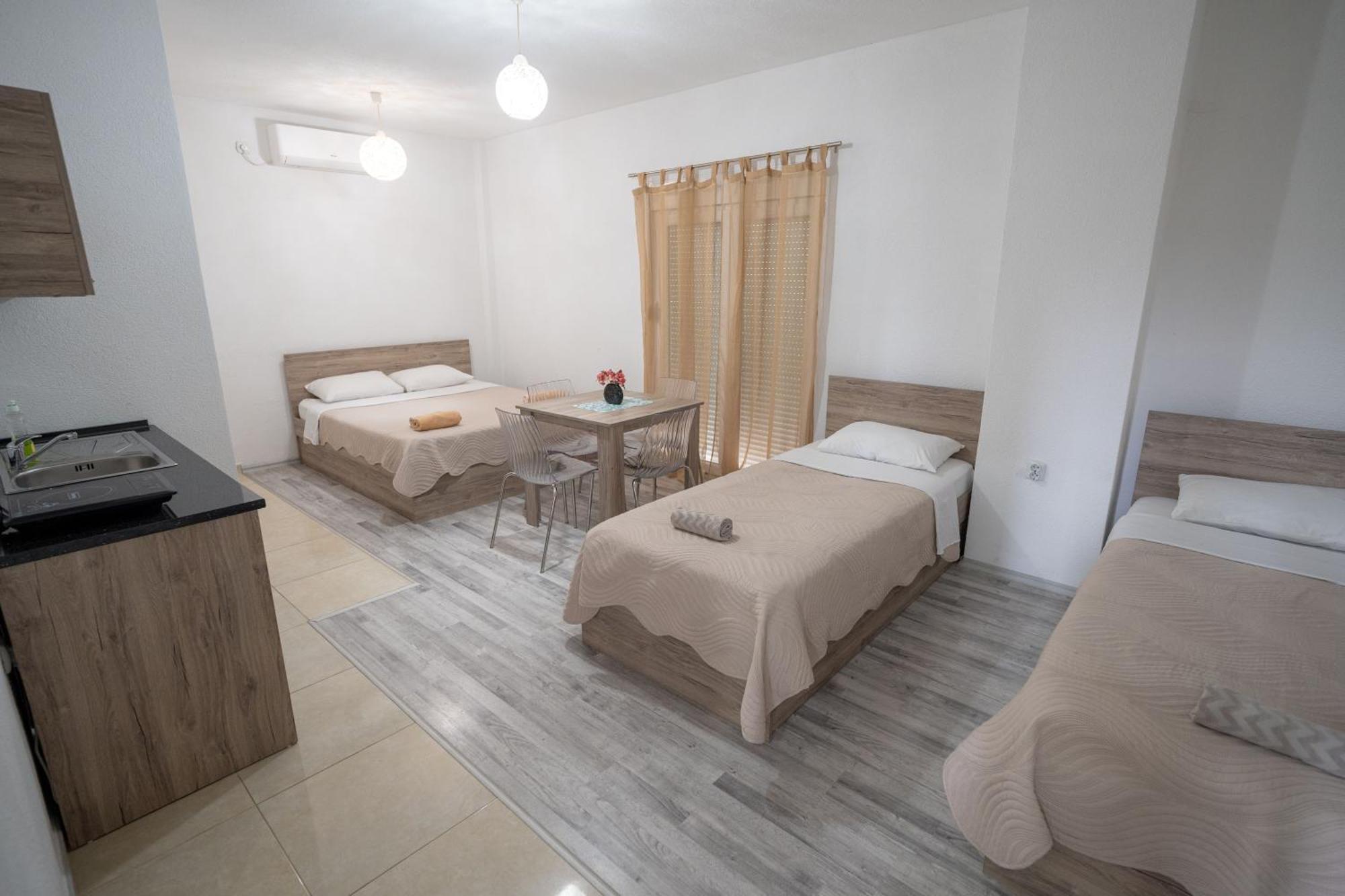 Luna Apartments Gevgelija Esterno foto